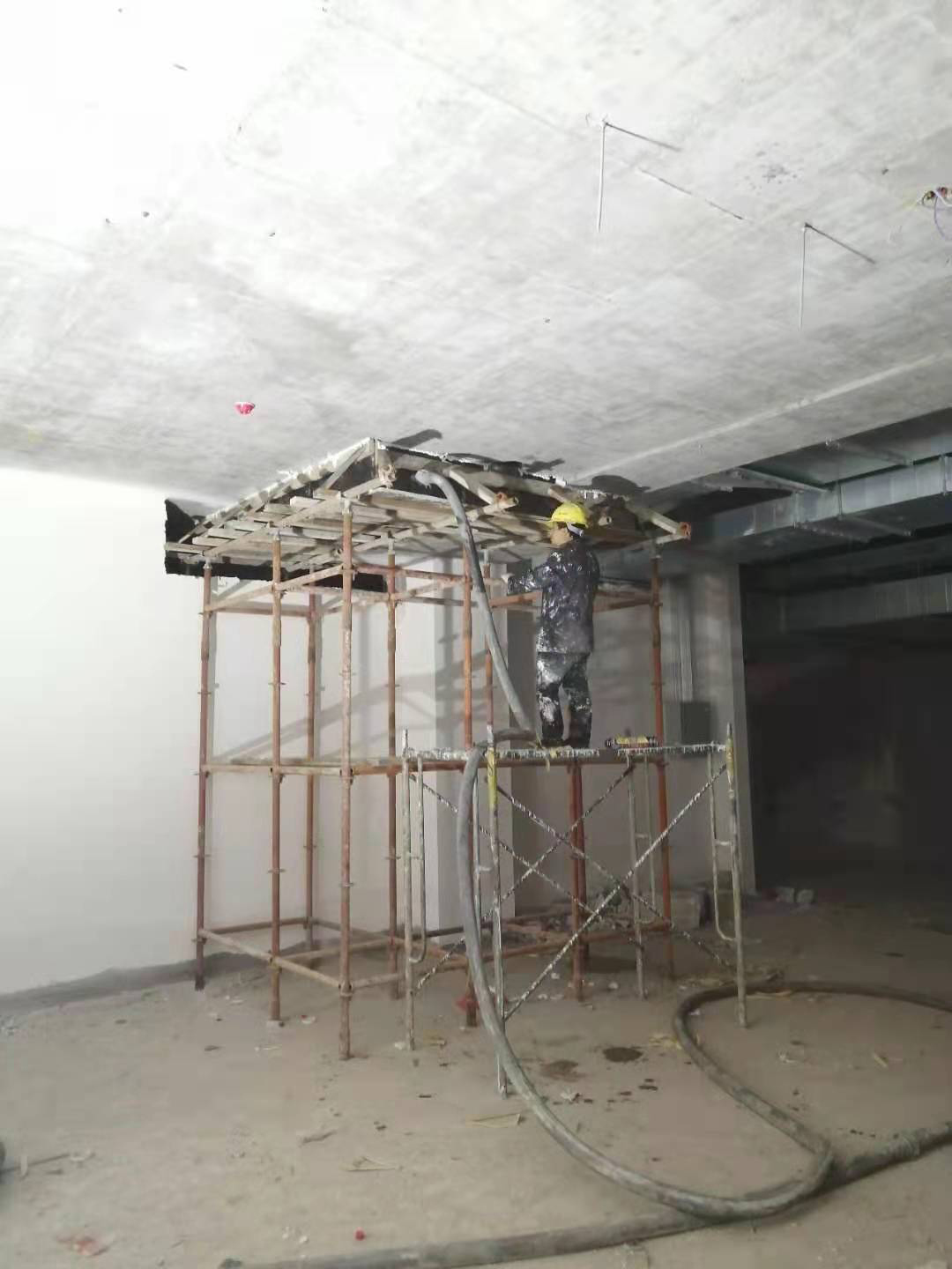 防水层泛起问题，，，，，怎么处置惩罚？？？？（中）