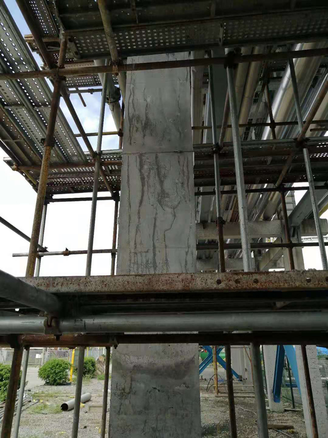 瓷砖胶和水泥哪种好？？？